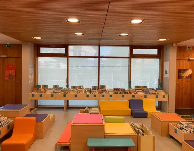 Bibliothèque École